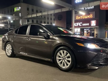 Авто Toyota Camry 2018 № 7746137