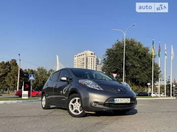 Авто Nissan Leaf 2014 № 7746169
