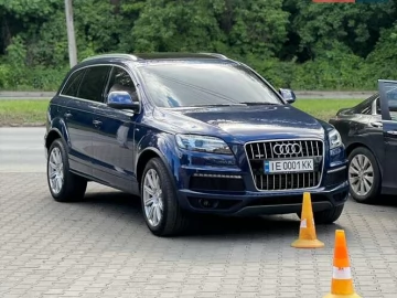 Авто Audi Q7 2013 № 7746212