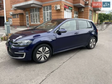 Авто Volkswagen E-Golf 2018 № 7746283