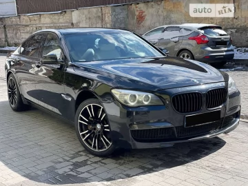 Авто BMW 7 Series 2012 № 7746431