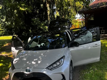 Авто Toyota Yaris 2021 № 7746443