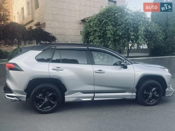 Авто Toyota Rav4 2021 № 7746463