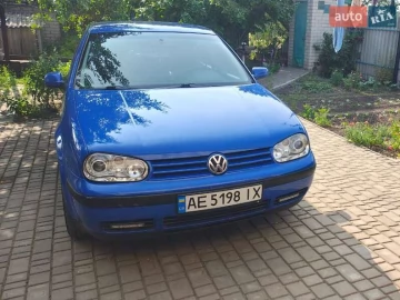 Авто Volkswagen Golf 2001 № 7746494