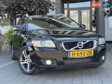 Авто Volvo V50 2012 № 7746554