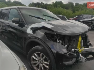 Авто Ford Explorer 2022 № 7746577