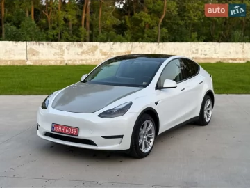 Авто Tesla Model Y 2023 № 7746659