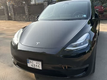 Авто Tesla Model Y 2023 № 7746669