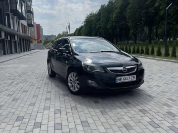 Авто Opel Astra 2011 № 7746777