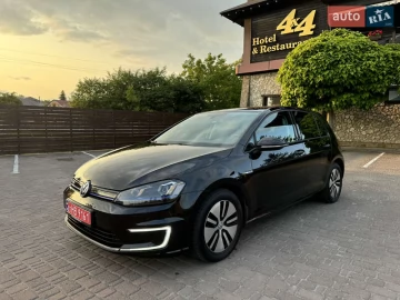 Авто Volkswagen E-Golf 2016 № 7746792