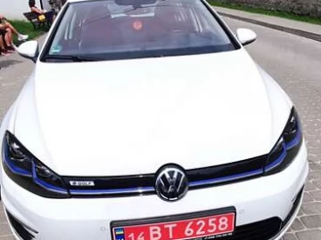 Авто Volkswagen E-Golf 2019 № 7746837