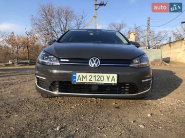 Авто Volkswagen E-Golf 2020 № 7746843