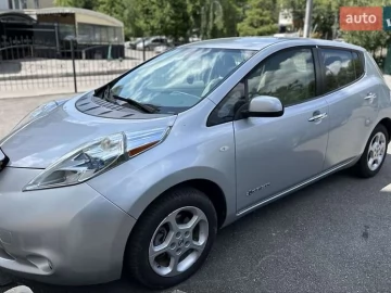 Авто Nissan Leaf 2012 № 7746925