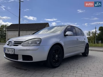 Авто Volkswagen Golf 2004 № 7746951