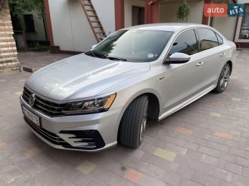 Авто Volkswagen Passat 2016 № 7747304
