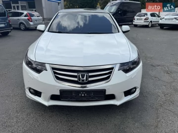 Авто Honda Accord 2012 № 7747305