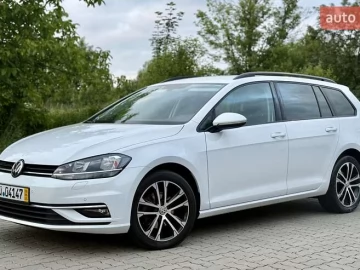 Авто Volkswagen Golf 2018 № 7747330