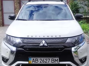 Авто Mitsubishi Outlander 2021 № 7747376