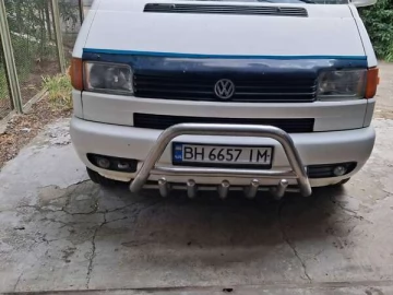 Авто Volkswagen Transporter 2000 № 7747475