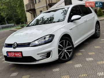 Авто Volkswagen E-Golf 2019 № 7747560