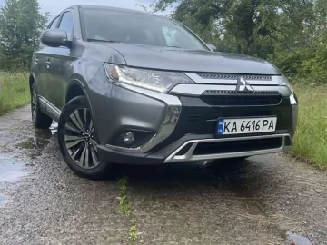 Авто Mitsubishi Outlander 2018 № 7747570