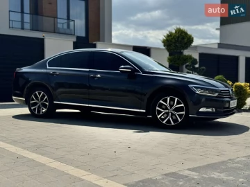 Авто Volkswagen Passat 2018 № 7747602