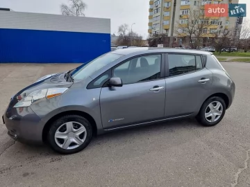 Авто Nissan Leaf 2015 № 7747735