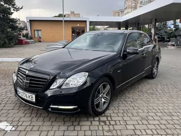 Авто Mercedes E-Class 2010 № 7747829