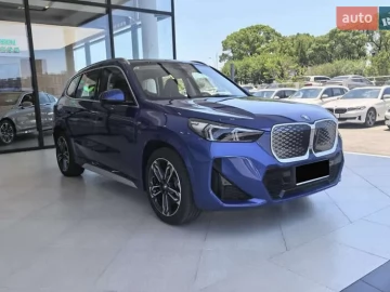 Авто BMW Ix1 2023 № 7747880