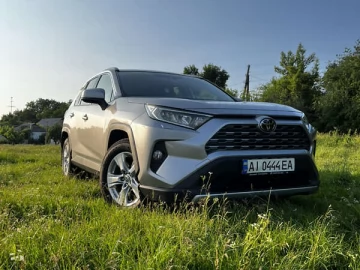 Авто Toyota Rav4 2021 № 7747885
