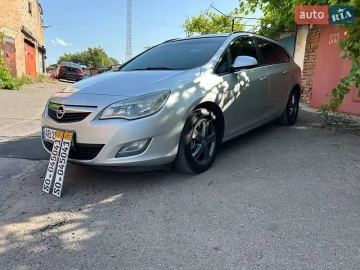 Авто Opel Astra 2011 № 7748013