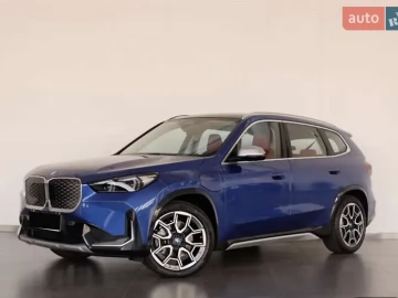 Авто BMW Ix1 2023 № 7748143