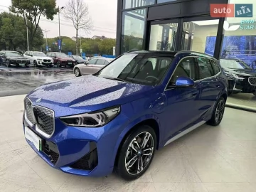 Авто BMW Ix1 2023 № 7748145