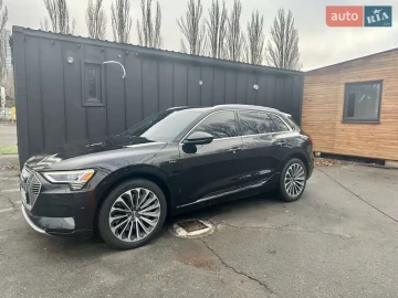 Авто Audi E-Tron 2019 № 7748246