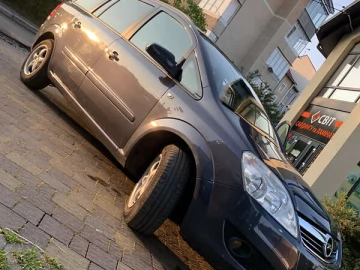 Авто Opel Zafira 2009 № 7748277