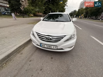 Авто Hyundai Sonata 2012 № 7748278