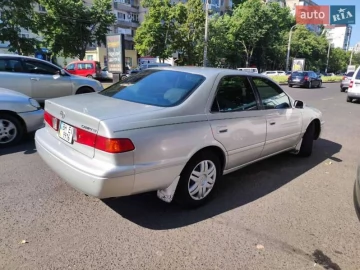 Авто Toyota Camry 2000 № 7748300