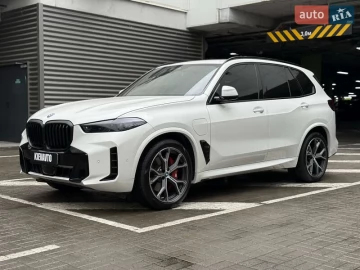 Авто BMW X5 2023 № 7748326