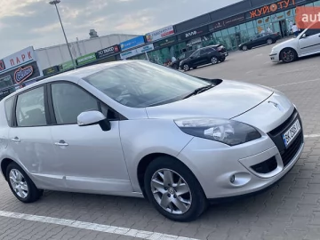 Авто Renault Scenic 2011 № 7748332