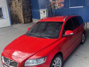 Авто Volvo V50 2012 № 7748394