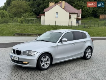 Авто BMW 1 Series 2010 № 7748487