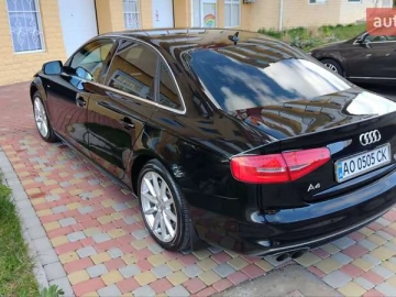 Авто Audi A4 2016 № 7748512