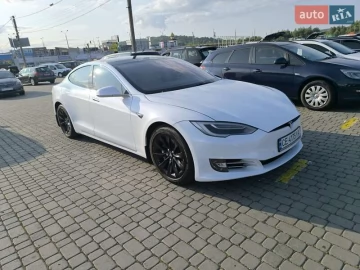 Авто Tesla Model S 2017 № 7748514