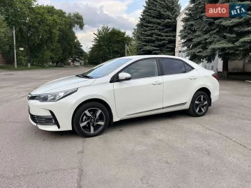 Авто Toyota Corolla 2017 № 7748593