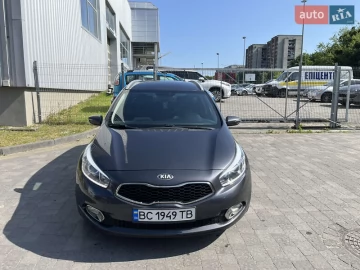 Авто KIA Ceed 2012 № 7748676