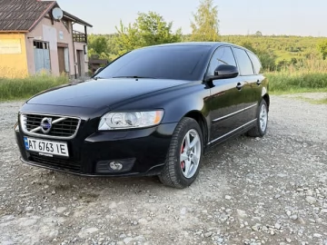 Авто Volvo V50 2011 № 7748687