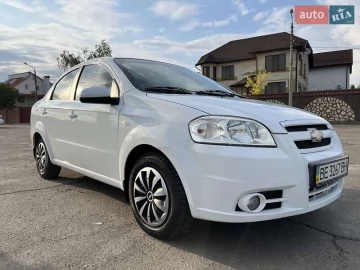 Авто Chevrolet Aveo 2008 № 7748755