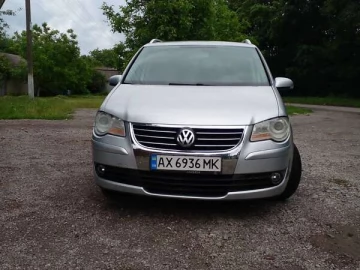 Авто Volkswagen Touran 2007 № 7748785