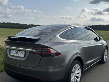 Авто Tesla Model X 2016 № 7748847