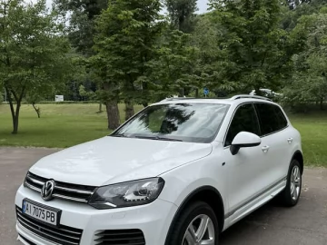 Авто Volkswagen Touareg 2014 № 7748853